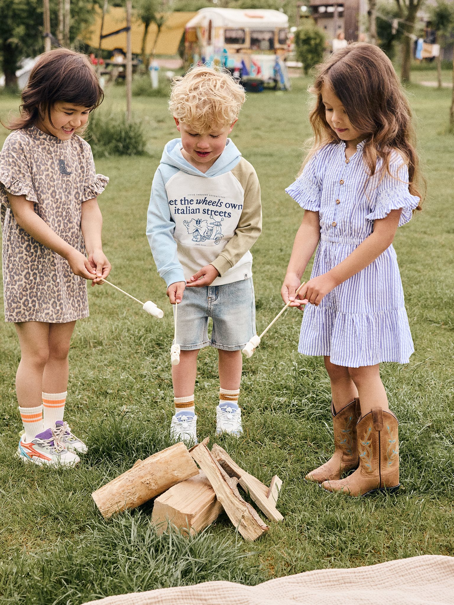 Daily7 jurkje ruffles - Afbeelding 4