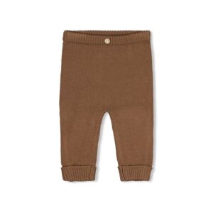 Feetje gebreid broekje